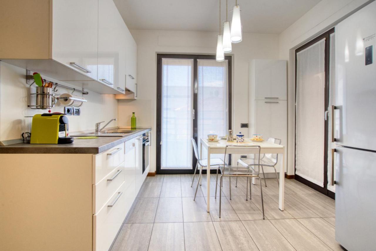 Caseospitali - Cherenel, Bilocale Vicino Mm2 Apartamento